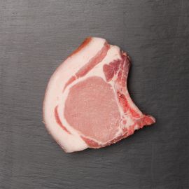 Dry Aged Schweine-Steak am Knochen